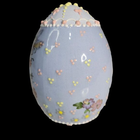 Porcelain Folkloric Dot Easter Egg - Picture 4 of 9